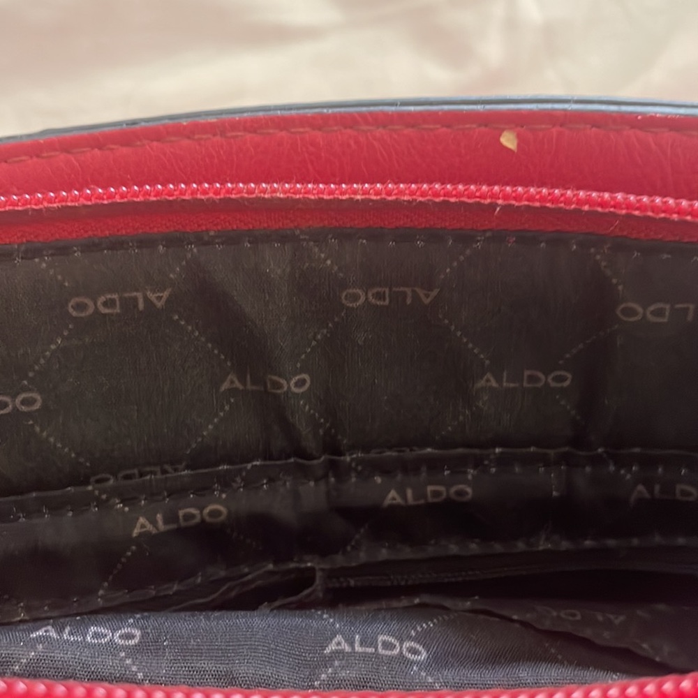 Red Purse - Picture 3 of 3